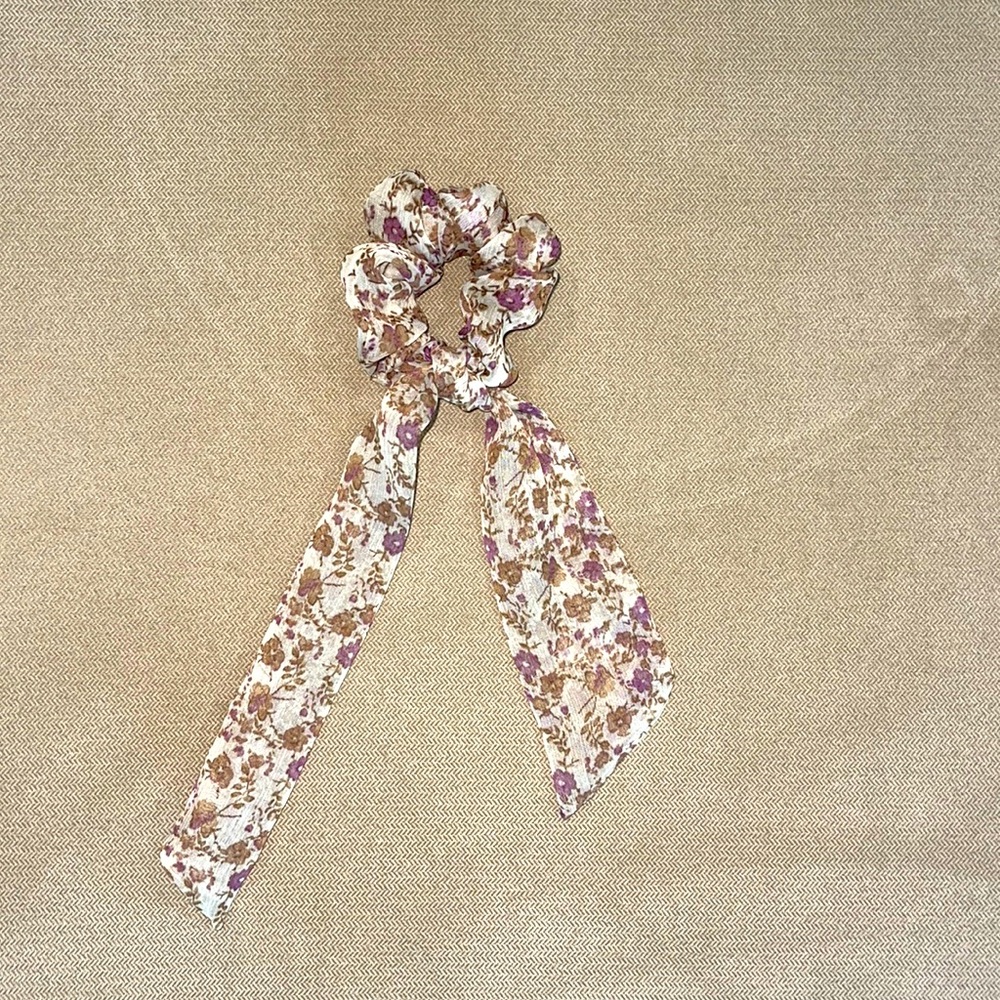 Floral Hair Scrunchie Bow.